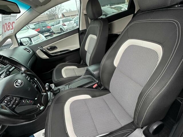 Білий Кіа Сід, об'ємом двигуна 1.6 л та пробігом 263 тис. км за 10500 $, фото 12 на Automoto.ua