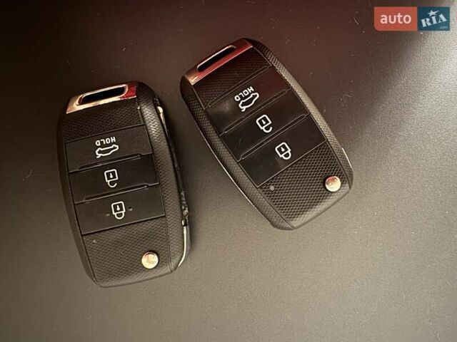 Белый Киа Сид, объемом двигателя 1.6 л и пробегом 228 тыс. км за 9900 $, фото 29 на Automoto.ua