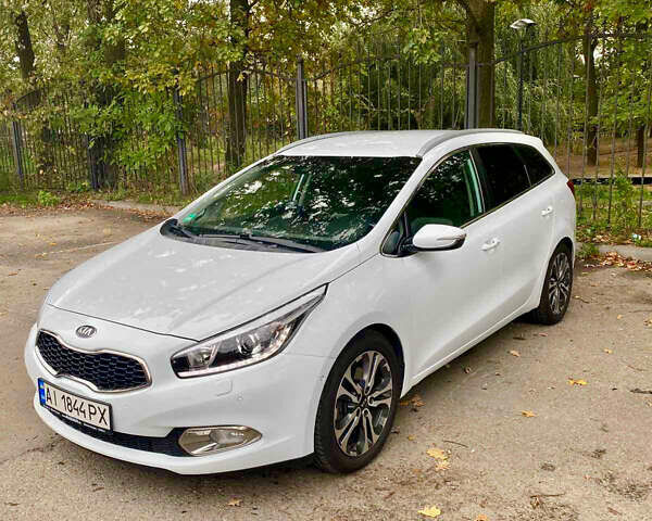 Белый Киа Сид, объемом двигателя 1.58 л и пробегом 285 тыс. км за 11500 $, фото 7 на Automoto.ua
