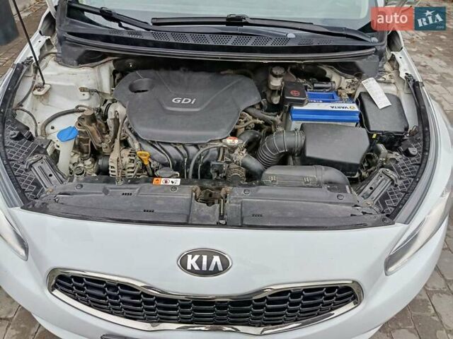 Белый Киа Сид, объемом двигателя 1.6 л и пробегом 265 тыс. км за 8200 $, фото 26 на Automoto.ua