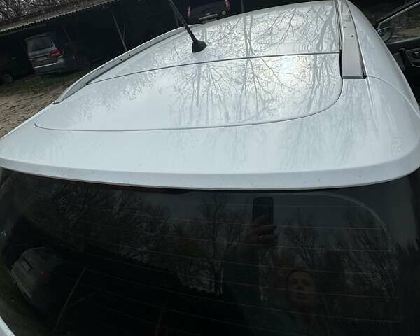 Білий Кіа Сід, об'ємом двигуна 1.6 л та пробігом 140 тис. км за 10500 $, фото 43 на Automoto.ua