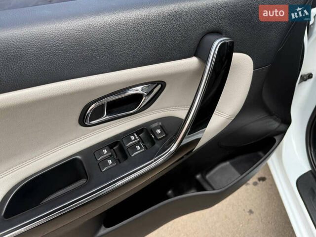 Білий Кіа Сід, об'ємом двигуна 1.6 л та пробігом 124 тис. км за 11500 $, фото 14 на Automoto.ua