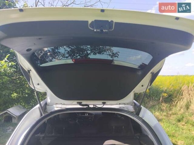 Киа Сид 2013 в Львове на Automoto.ua Белый Киа Сид, объемом двигателя 1.58 л и пробегом 286 тыс. км за 7800 $, фото 51 на Automoto.ua