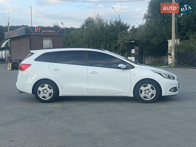Белый Киа Сид, объемом двигателя 1.59 л и пробегом 174 тыс. км за 8707 $, фото 14 на Automoto.ua