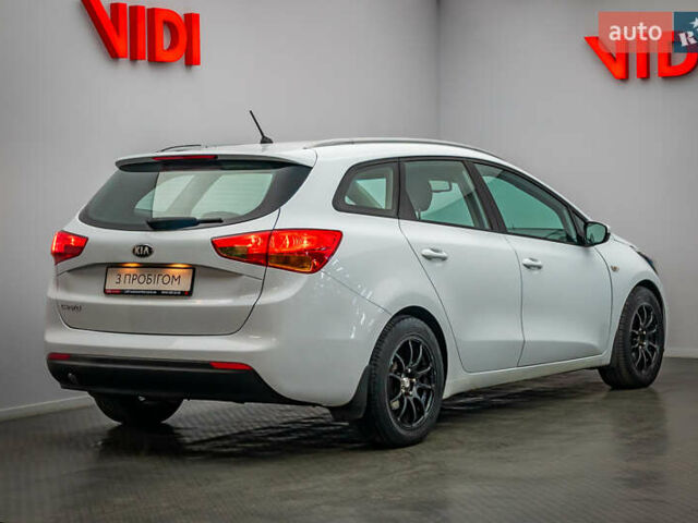 Белый Киа Сид, объемом двигателя 1.59 л и пробегом 204 тыс. км за 9622 $, фото 1 на Automoto.ua