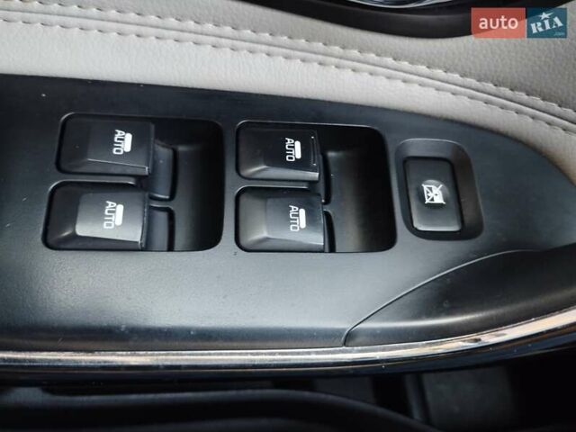 Білий Кіа Сід, об'ємом двигуна 1.58 л та пробігом 120 тис. км за 10600 $, фото 23 на Automoto.ua