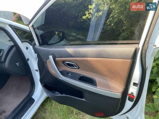 Киа Сид 2013 в Львове на Automoto.ua Белый Киа Сид, объемом двигателя 1.58 л и пробегом 286 тыс. км за 7800 $, фото 38 на Automoto.ua