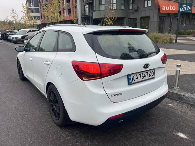 Белый Киа Сид, объемом двигателя 1.6 л и пробегом 204 тыс. км за 9700 $, фото 3 на Automoto.ua