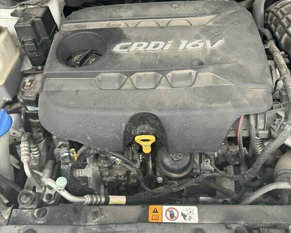 Білий Кіа Сід, об'ємом двигуна 1.6 л та пробігом 140 тис. км за 10500 $, фото 1 на Automoto.ua