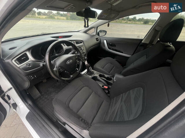 Белый Киа Сид, объемом двигателя 1.59 л и пробегом 174 тыс. км за 8707 $, фото 43 на Automoto.ua