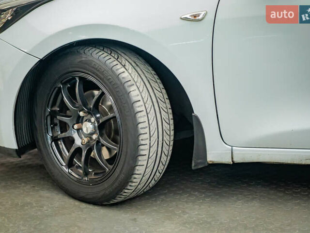 Белый Киа Сид, объемом двигателя 1.59 л и пробегом 204 тыс. км за 9622 $, фото 7 на Automoto.ua