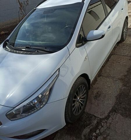 Белый Киа Сид, объемом двигателя 1.6 л и пробегом 152 тыс. км за 9500 $, фото 14 на Automoto.ua