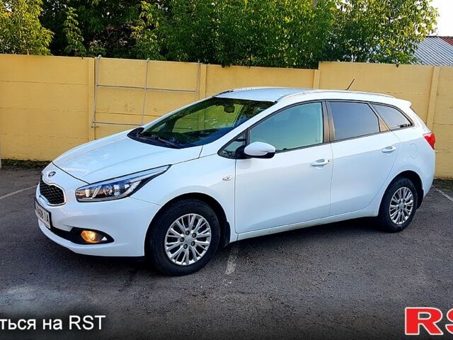 Белый Киа Сид, объемом двигателя 1.6 л и пробегом 116 тыс. км за 10500 $, фото 3 на Automoto.ua