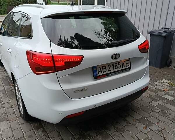 Белый Киа Сид, объемом двигателя 1.6 л и пробегом 265 тыс. км за 8200 $, фото 24 на Automoto.ua
