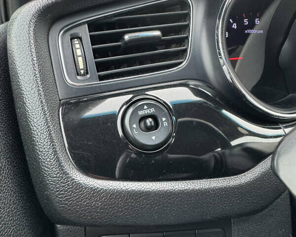 Білий Кіа Сід, об'ємом двигуна 1.6 л та пробігом 226 тис. км за 10500 $, фото 30 на Automoto.ua