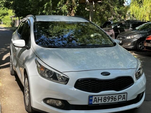 Белый Киа Сид, объемом двигателя 1.6 л и пробегом 160 тыс. км за 9000 $, фото 16 на Automoto.ua