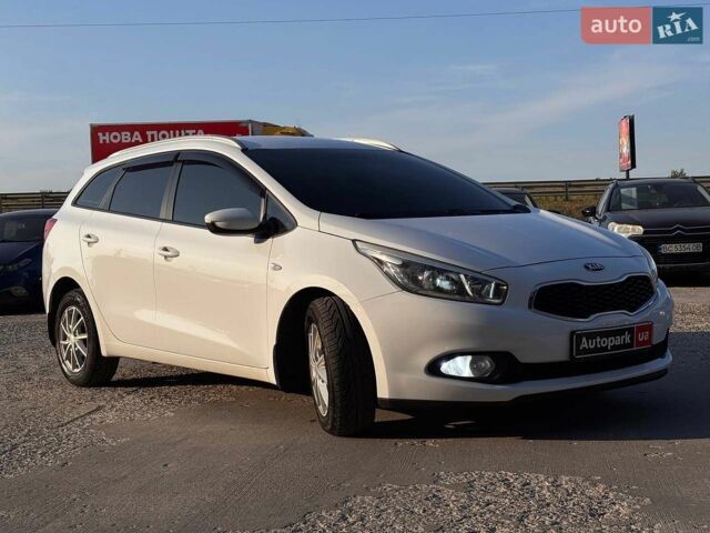 Білий Кіа Сід, об'ємом двигуна 1.6 л та пробігом 141 тис. км за 10390 $, фото 11 на Automoto.ua