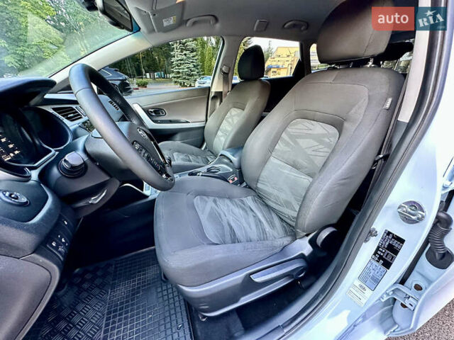 Белый Киа Сид, объемом двигателя 1.6 л и пробегом 244 тыс. км за 9999 $, фото 46 на Automoto.ua
