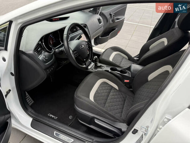 Белый Киа Сид, объемом двигателя 1.6 л и пробегом 144 тыс. км за 13900 $, фото 9 на Automoto.ua