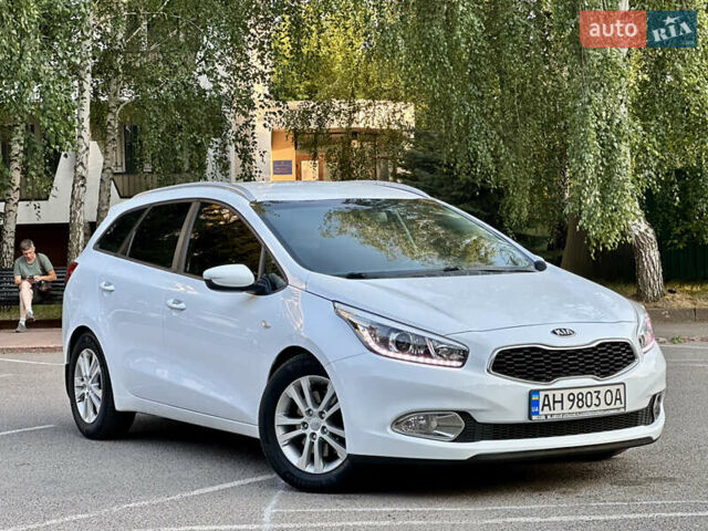 Белый Киа Сид, объемом двигателя 1.6 л и пробегом 244 тыс. км за 9999 $, фото 23 на Automoto.ua
