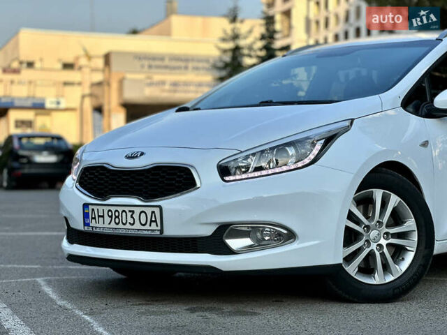 Белый Киа Сид, объемом двигателя 1.6 л и пробегом 244 тыс. км за 9999 $, фото 2 на Automoto.ua
