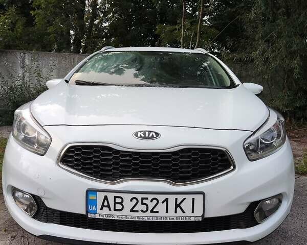 Белый Киа Сид, объемом двигателя 1.59 л и пробегом 209 тыс. км за 8300 $, фото 17 на Automoto.ua