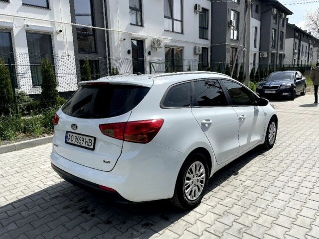 Білий Кіа Сід, об'ємом двигуна 1.6 л та пробігом 280 тис. км за 7900 $, фото 5 на Automoto.ua