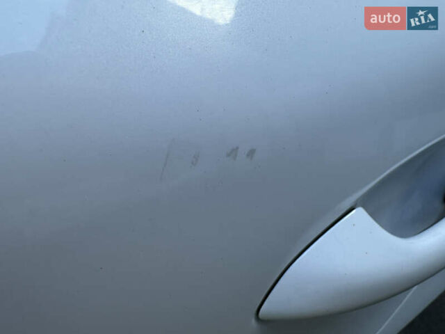 Белый Киа Сид, объемом двигателя 1.59 л и пробегом 66 тыс. км за 12000 $, фото 9 на Automoto.ua