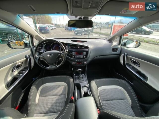 Белый Киа Сид, объемом двигателя 1.59 л и пробегом 118 тыс. км за 11900 $, фото 14 на Automoto.ua