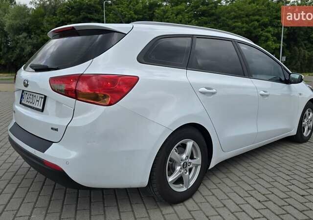 Белый Киа Сид, объемом двигателя 1.4 л и пробегом 196 тыс. км за 9400 $, фото 18 на Automoto.ua