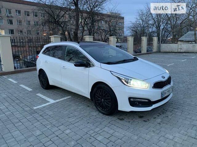 Белый Киа Сид, объемом двигателя 1.6 л и пробегом 6 тыс. км за 13600 $, фото 3 на Automoto.ua