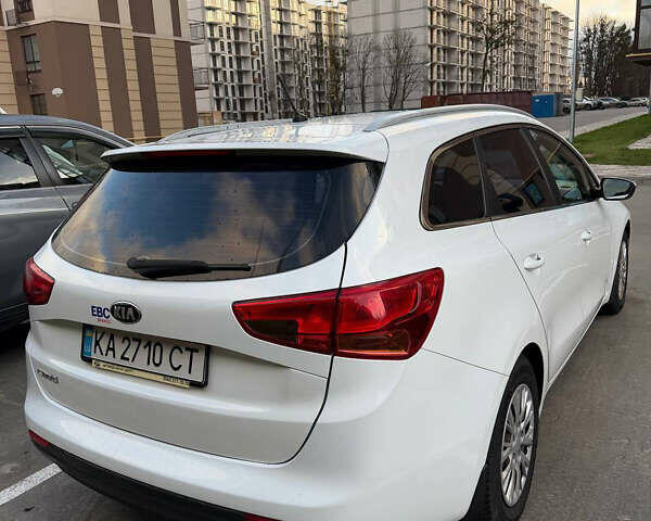 Білий Кіа Сід, об'ємом двигуна 1.59 л та пробігом 220 тис. км за 12050 $, фото 2 на Automoto.ua