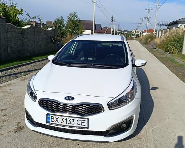 Білий Кіа Сід, об'ємом двигуна 1.59 л та пробігом 82 тис. км за 15200 $, фото 27 на Automoto.ua