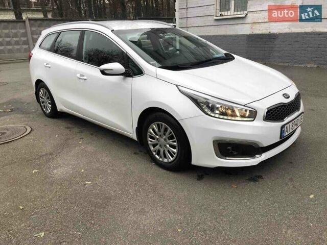 Белый Киа Сид, объемом двигателя 1.6 л и пробегом 160 тыс. км за 11600 $, фото 1 на Automoto.ua