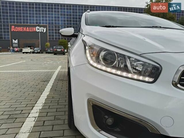 Белый Киа Сид, объемом двигателя 1.6 л и пробегом 237 тыс. км за 11100 $, фото 10 на Automoto.ua