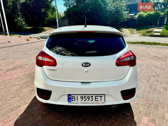 Белый Киа Сид, объемом двигателя 1.59 л и пробегом 52 тыс. км за 15000 $, фото 1 на Automoto.ua