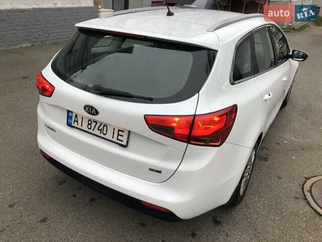 Белый Киа Сид, объемом двигателя 1.6 л и пробегом 160 тыс. км за 11600 $, фото 4 на Automoto.ua