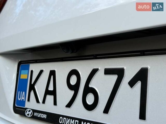 Білий Кіа Сід, об'ємом двигуна 1.6 л та пробігом 83 тис. км за 17200 $, фото 16 на Automoto.ua