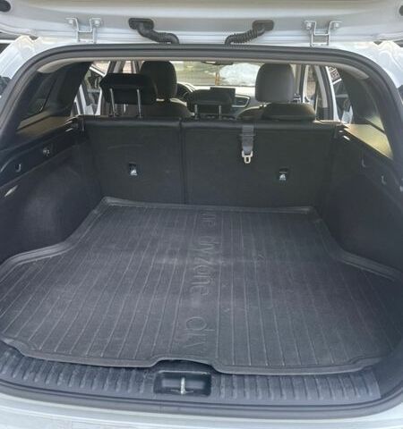 Белый Киа Сид, объемом двигателя 1.6 л и пробегом 175 тыс. км за 17700 $, фото 27 на Automoto.ua