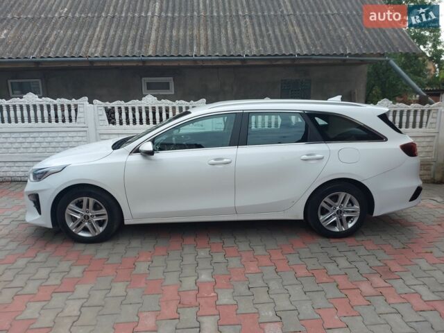 Белый Киа Сид, объемом двигателя 1.6 л и пробегом 232 тыс. км за 13700 $, фото 79 на Automoto.ua