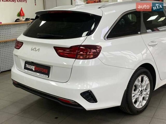 Белый Киа Сид, объемом двигателя 1.59 л и пробегом 57 тыс. км за 17790 $, фото 11 на Automoto.ua