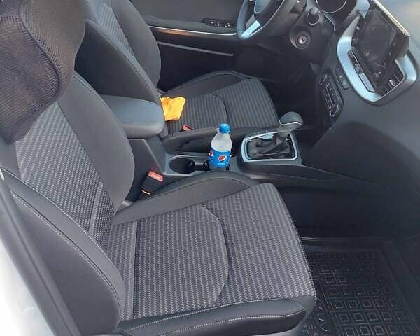Белый Киа Сид, объемом двигателя 1.6 л и пробегом 36 тыс. км за 17899 $, фото 8 на Automoto.ua