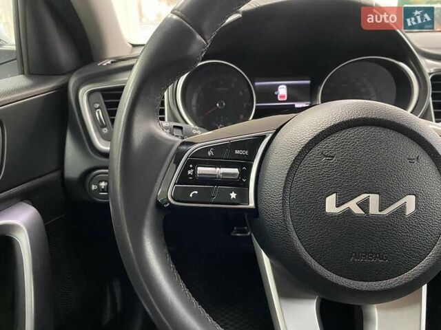 Белый Киа Сид, объемом двигателя 1.59 л и пробегом 57 тыс. км за 17790 $, фото 19 на Automoto.ua