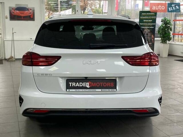 Белый Киа Сид, объемом двигателя 1.59 л и пробегом 57 тыс. км за 17790 $, фото 10 на Automoto.ua