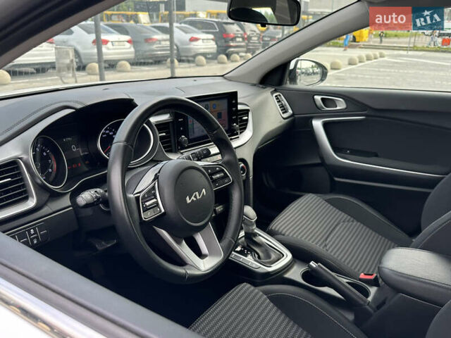 Белый Киа Сид, объемом двигателя 1.59 л и пробегом 10 тыс. км за 18500 $, фото 21 на Automoto.ua