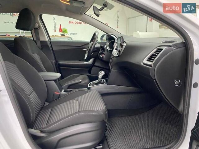 Белый Киа Сид, объемом двигателя 1.59 л и пробегом 57 тыс. км за 17790 $, фото 29 на Automoto.ua