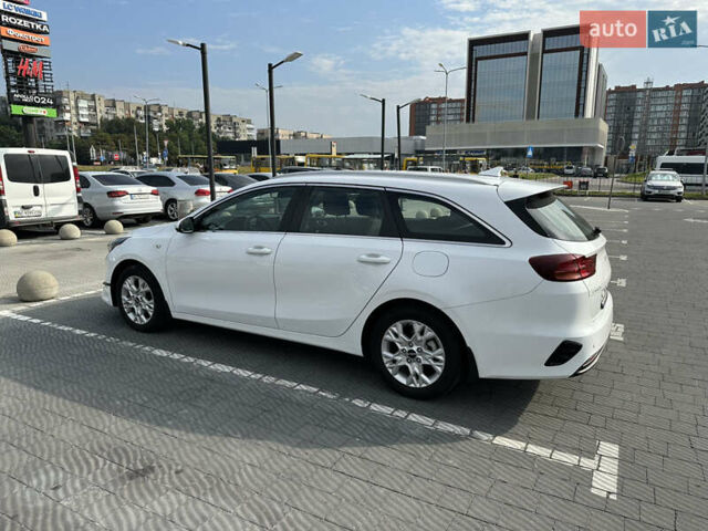 Белый Киа Сид, объемом двигателя 1.59 л и пробегом 10 тыс. км за 18500 $, фото 8 на Automoto.ua