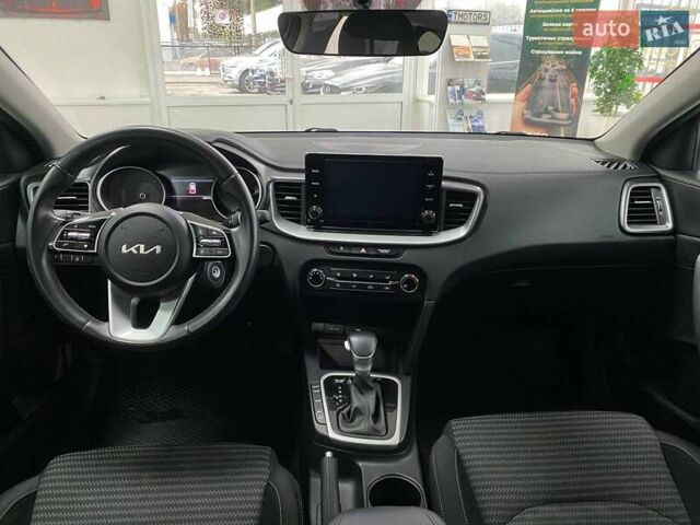 Белый Киа Сид, объемом двигателя 1.59 л и пробегом 57 тыс. км за 17790 $, фото 23 на Automoto.ua