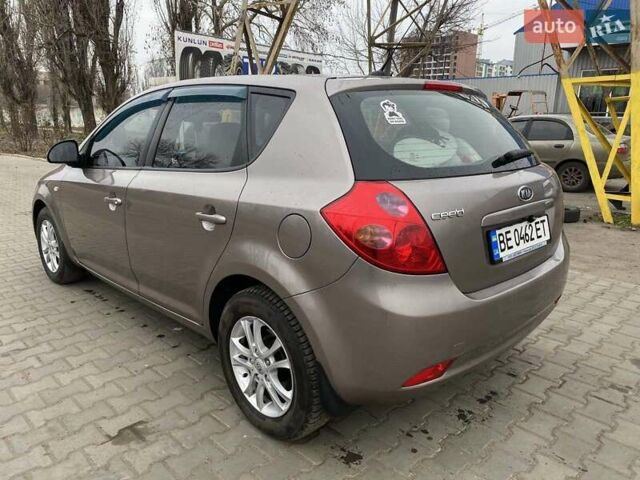 Бежевый Киа Сид, объемом двигателя 1.6 л и пробегом 280 тыс. км за 5999 $, фото 10 на Automoto.ua