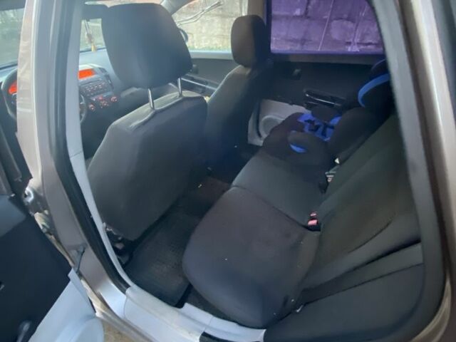 Бежевий Кіа Сід, об'ємом двигуна 1.4 л та пробігом 207 тис. км за 5500 $, фото 3 на Automoto.ua